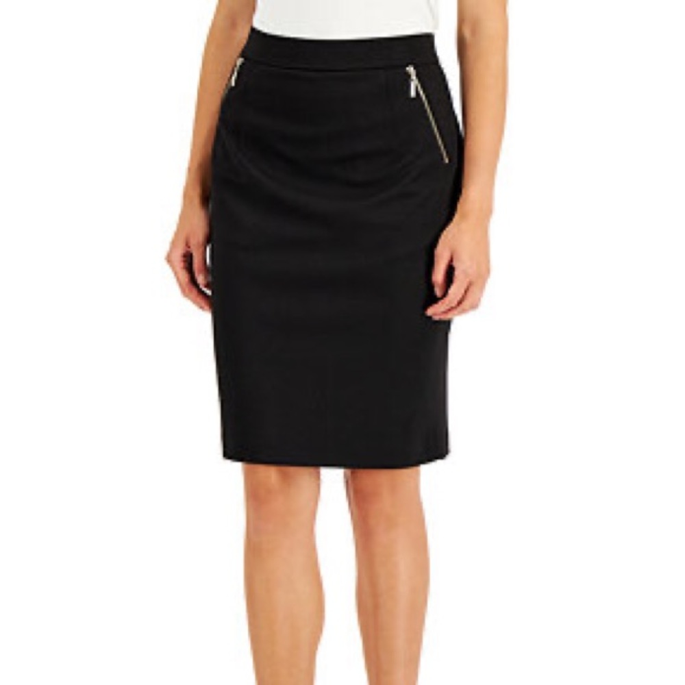 Lauren Ralph Lauren skirt Size 2 Gold tone zipper